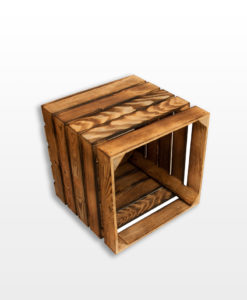 crate in interior, very deep crate, interior tare, wooden box